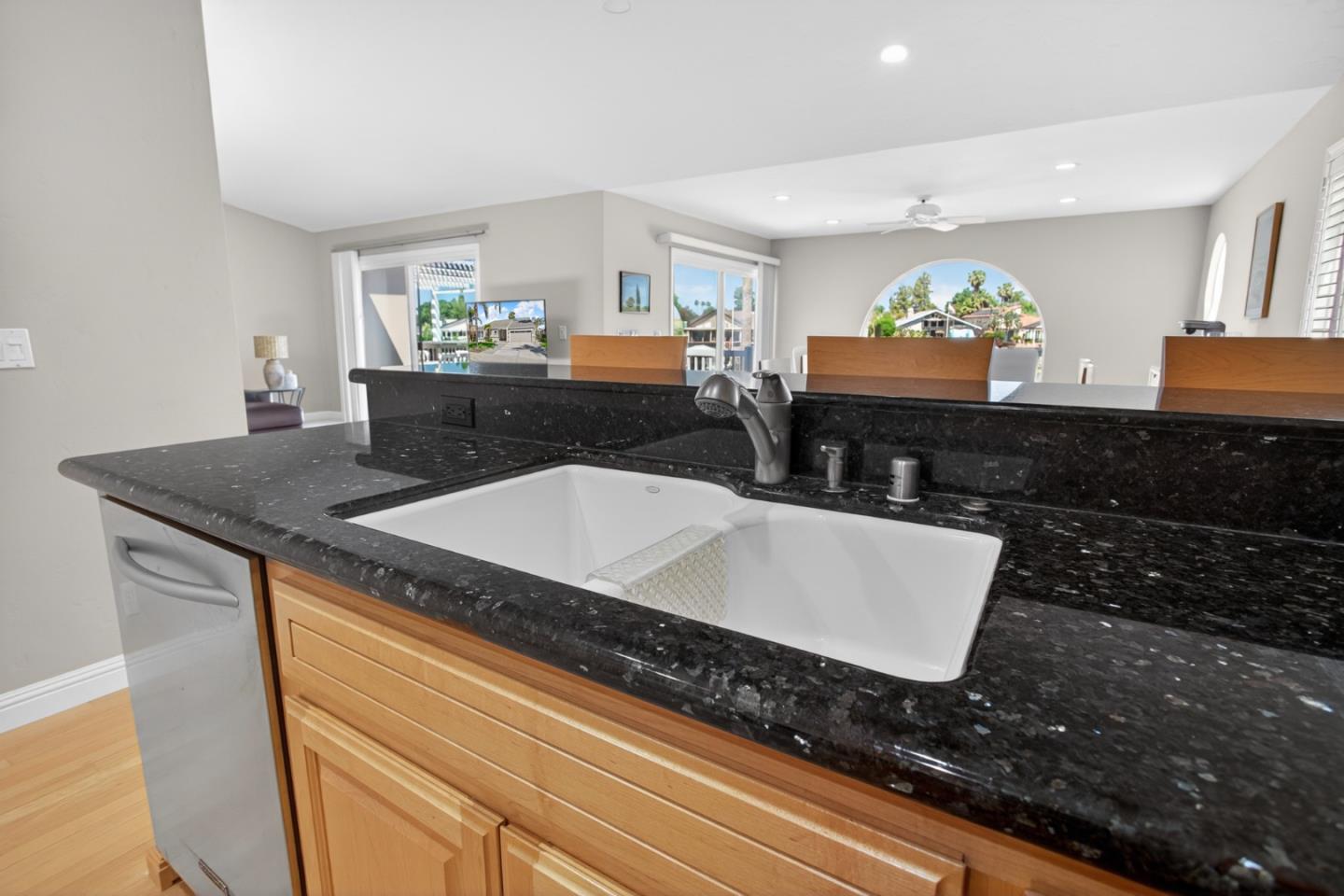 5491 Beaver Lane photo 21