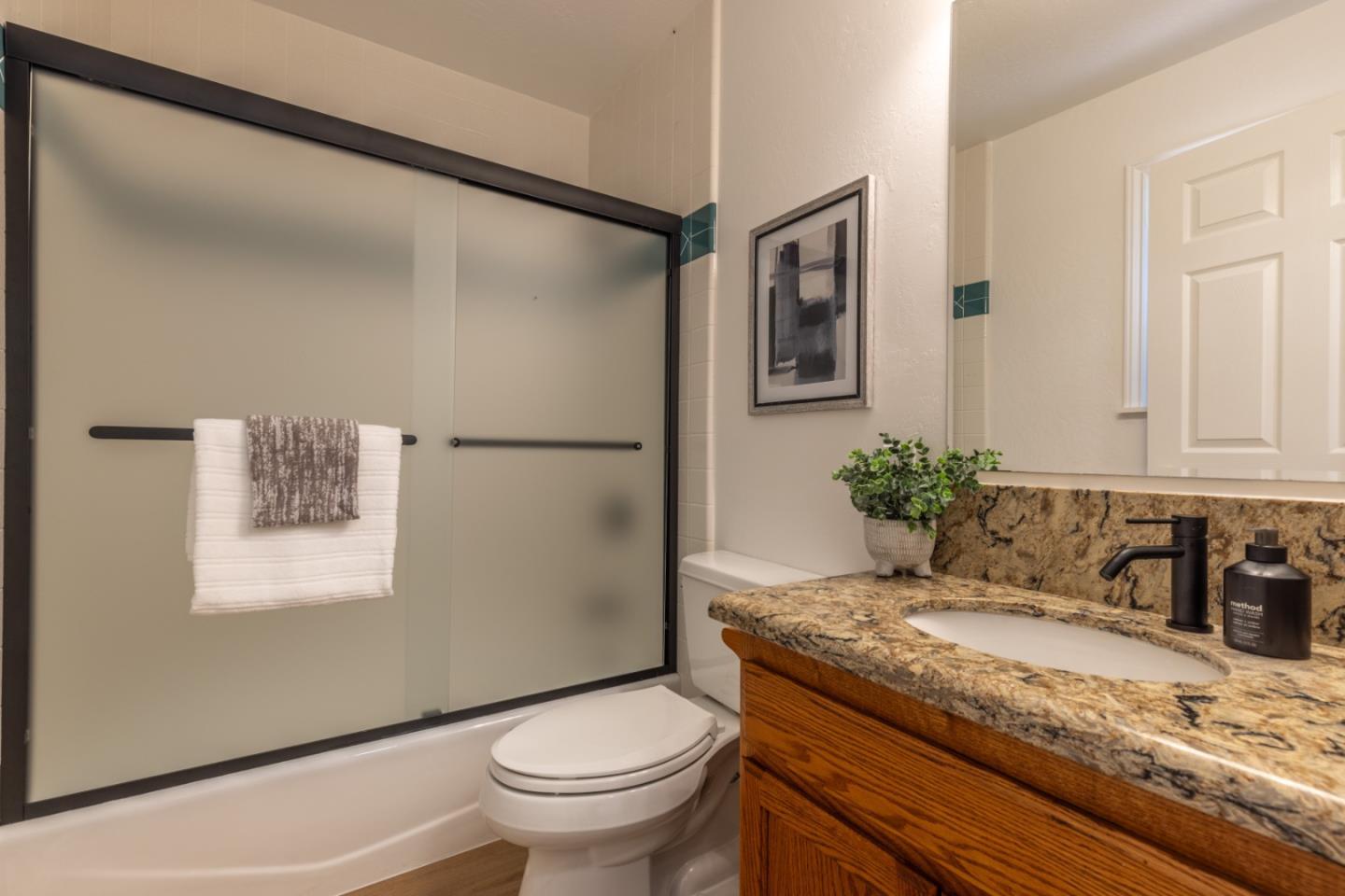 14380 Long Ridge Road photo 13
