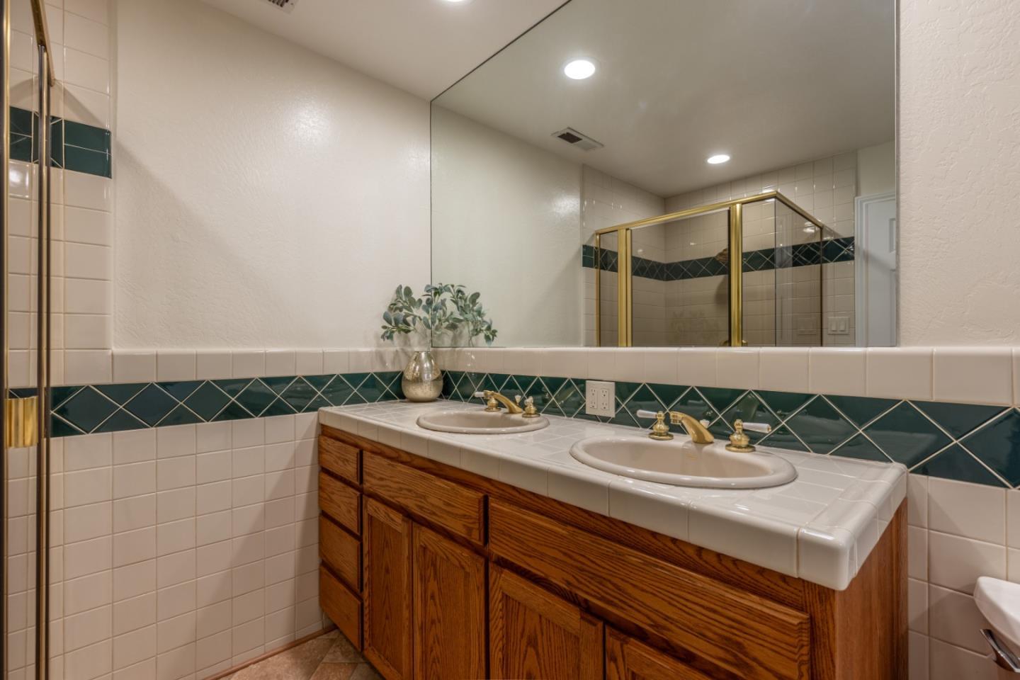 14380 Long Ridge Road photo 21