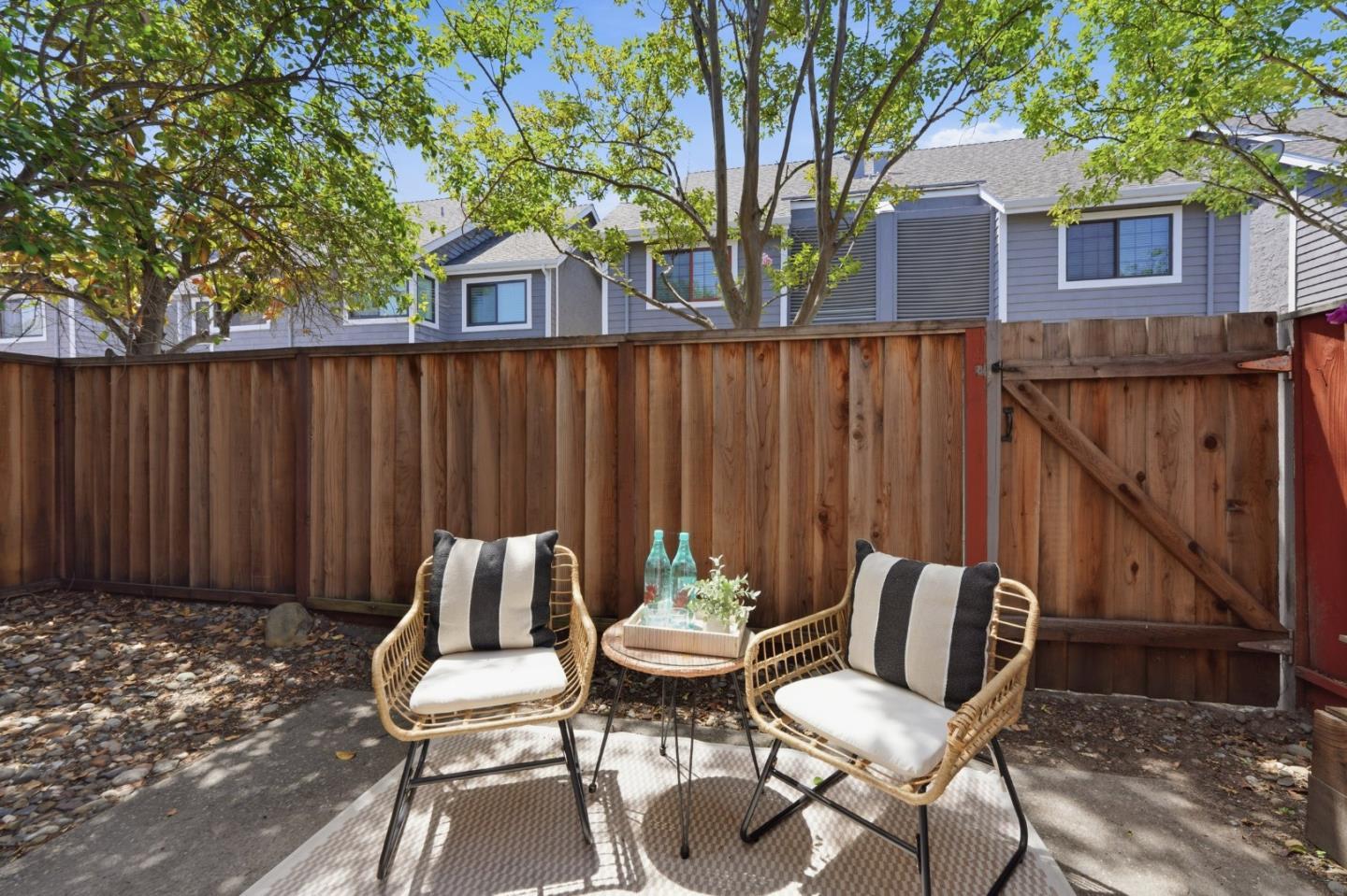 1166 Capri Drive photo 22