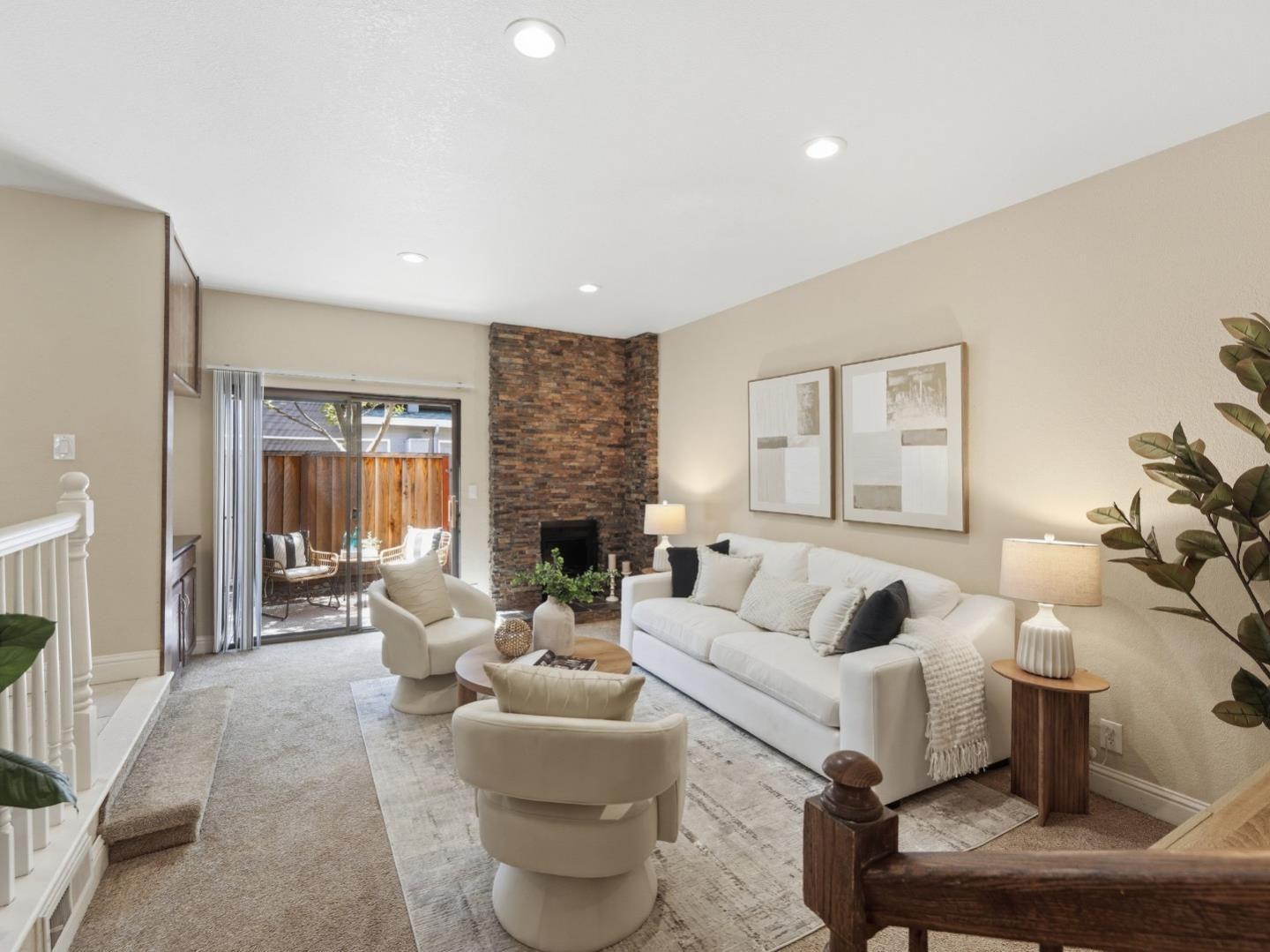 1166 Capri Drive photo 4