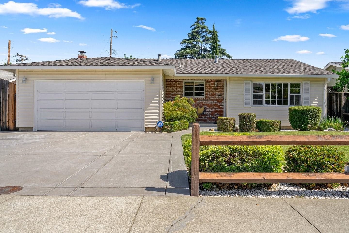 1001 W Latimer Ave, Campbell, CA
