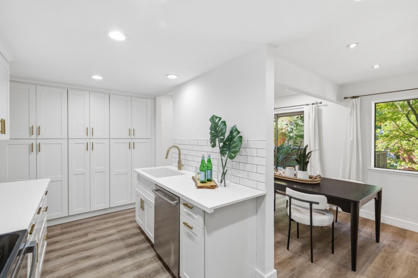 20760 4th Street #11 photo 7