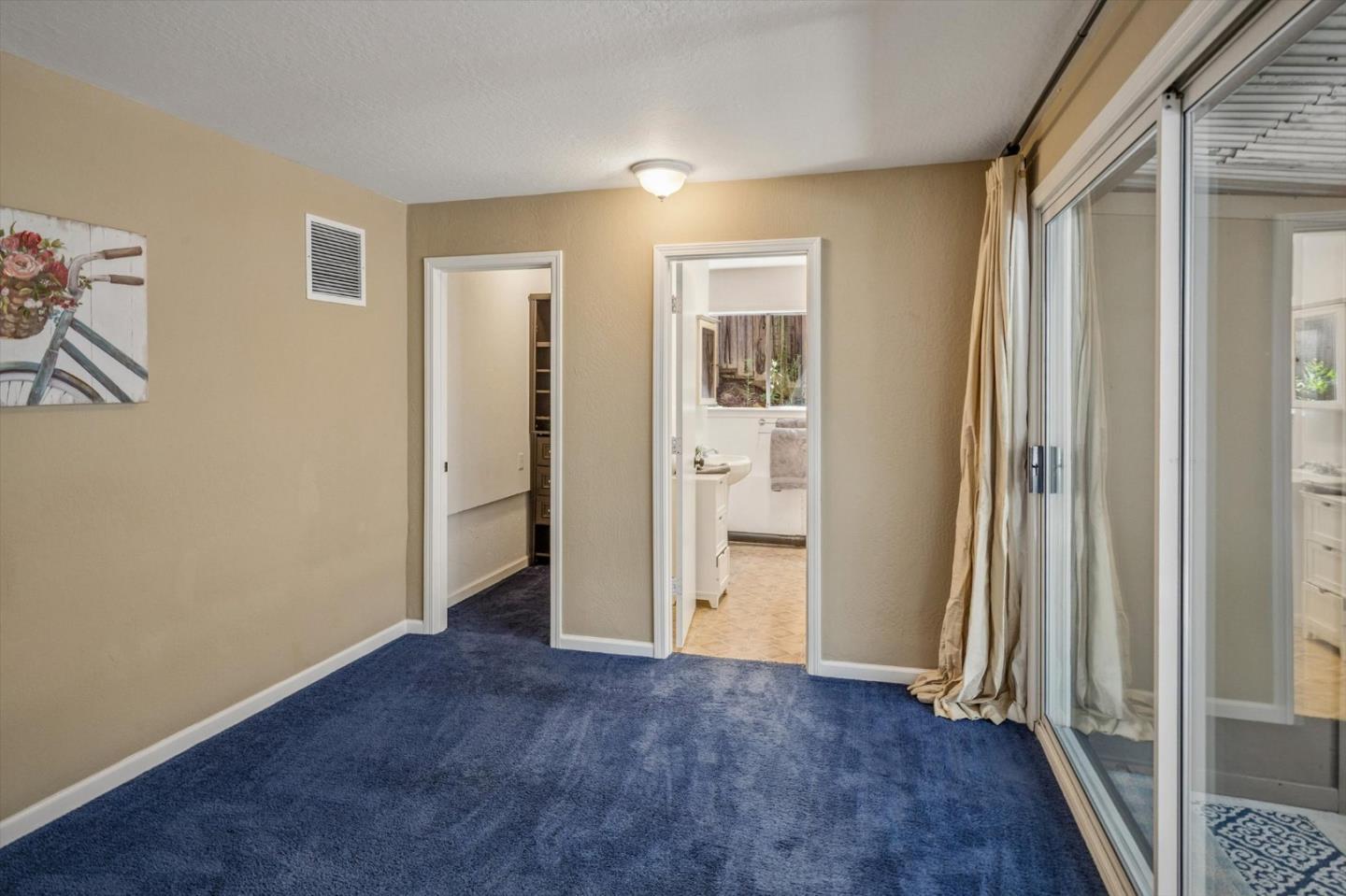 21590 Madrone Drive photo 12