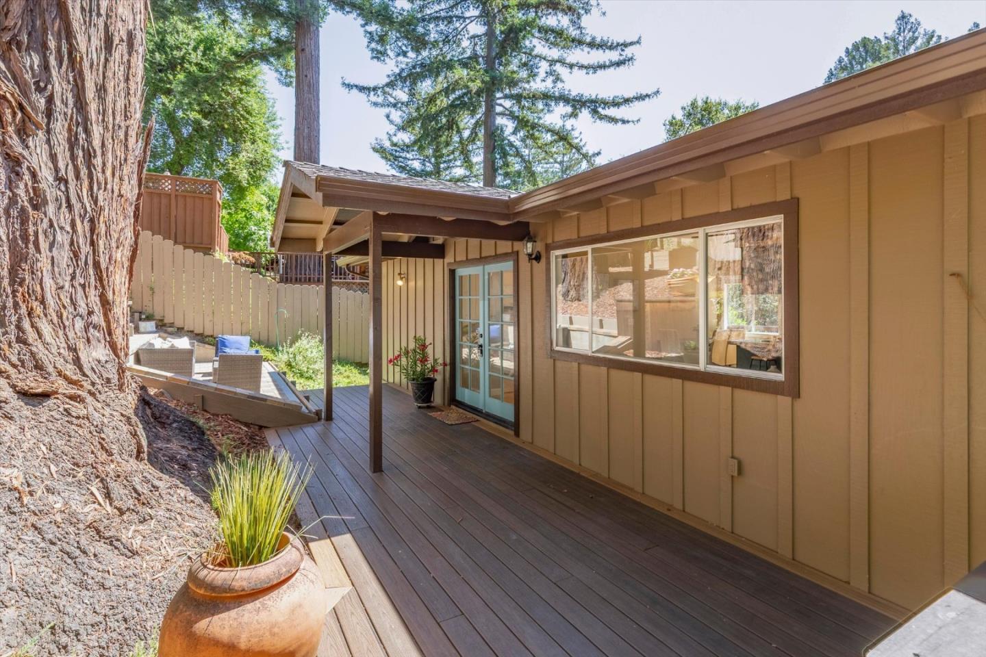 21590 Madrone Drive photo 3