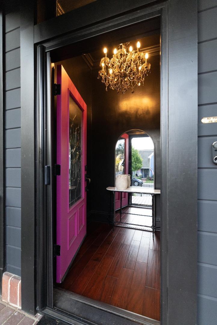 135 Johnson Avenue photo 3