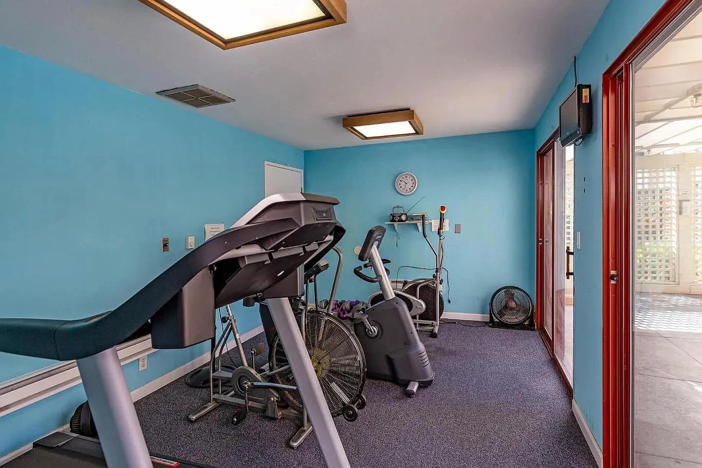 443 Alberto Way #B219 photo 16