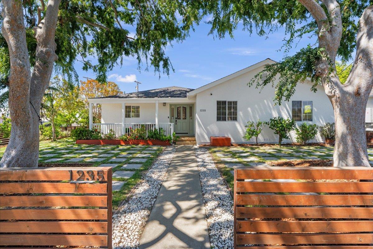 1235 Shamrock Dr, Campbell, CA