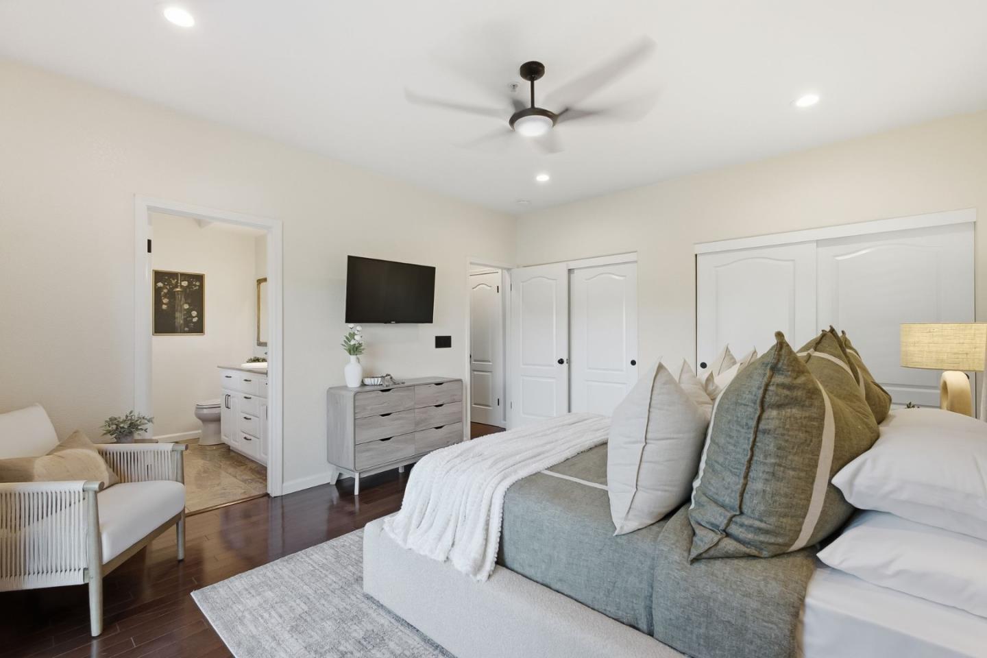 21546 Alma Court photo 5