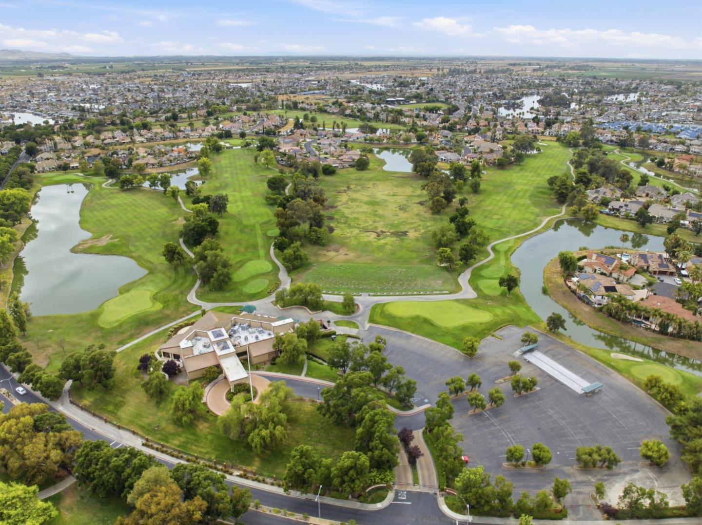 1970 Cherry Hills Drive photo 2