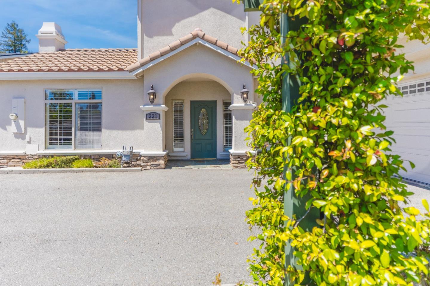 221 W Rincon Ave, Campbell, CA