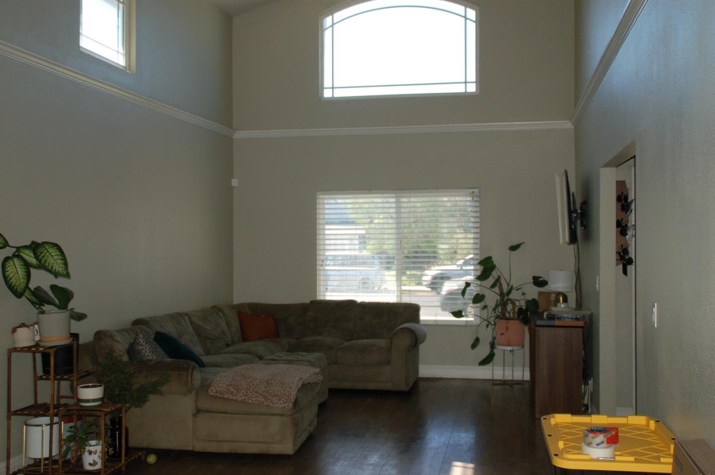 1335 Shell Court photo 12