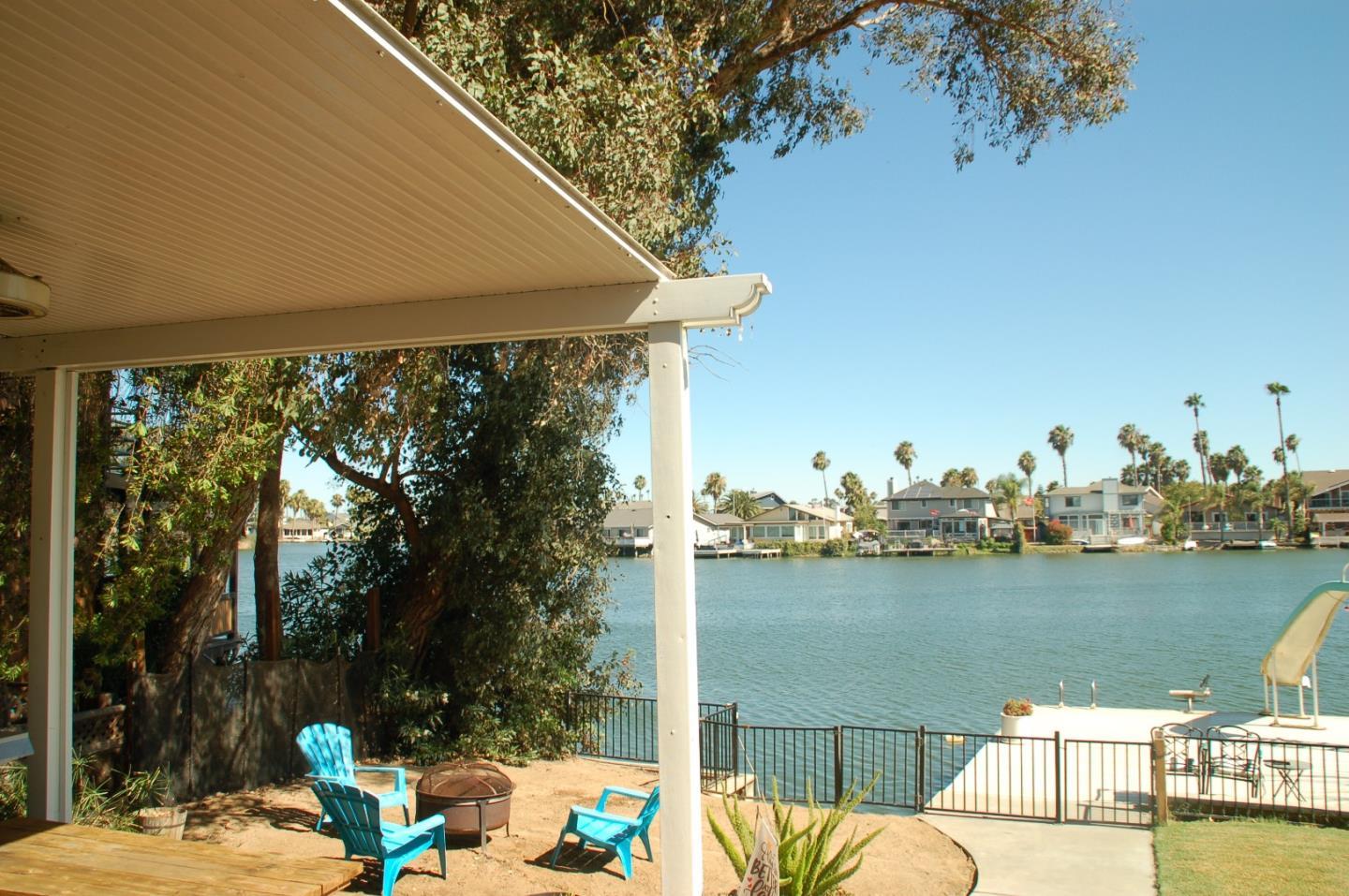 1335 Shell Court photo 4