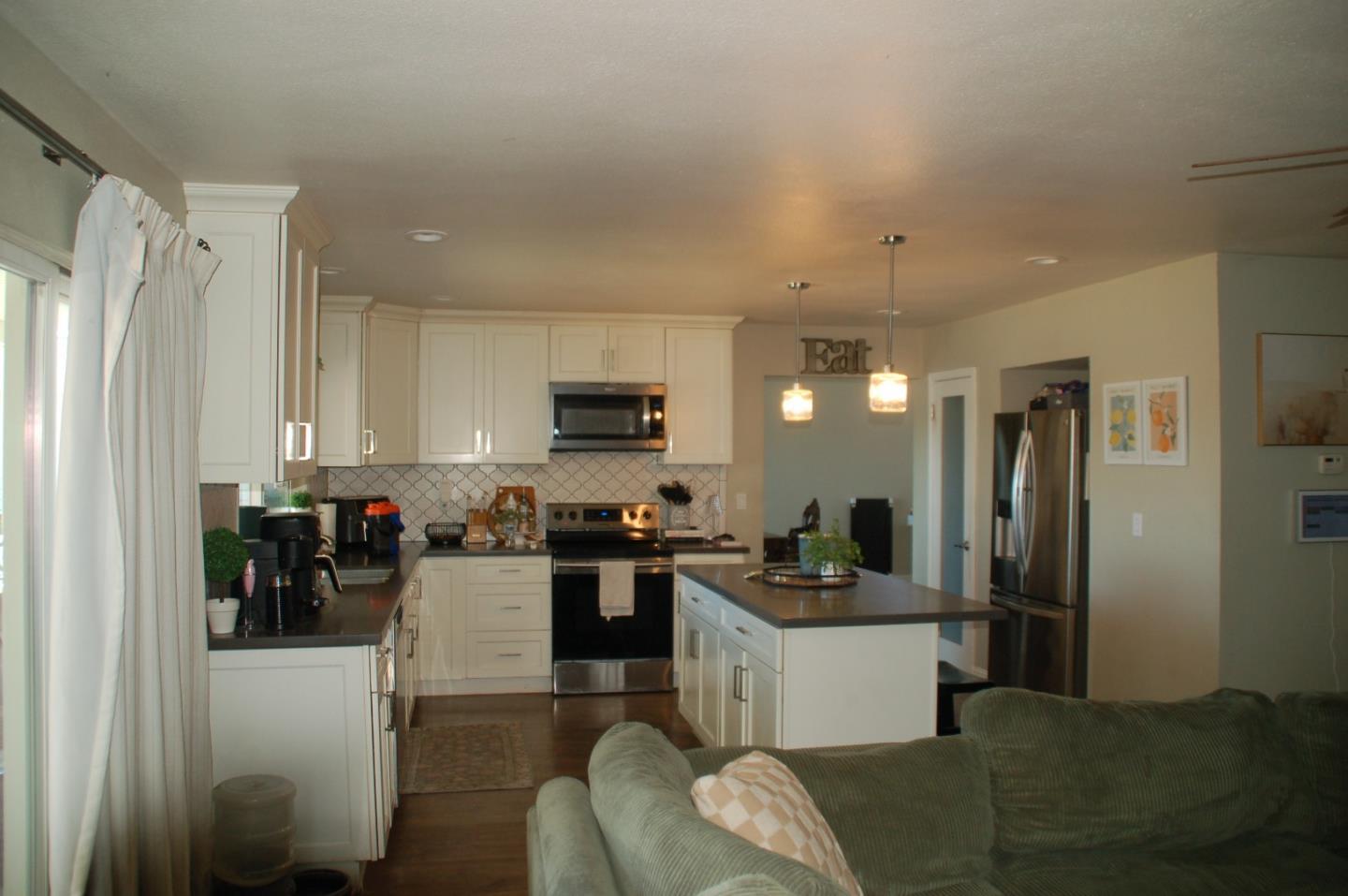 1335 Shell Court photo 10