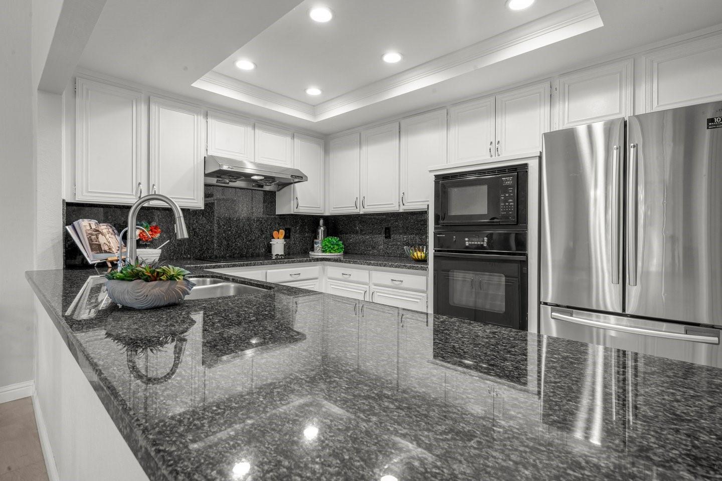 19626 Vineyard Lane photo 15