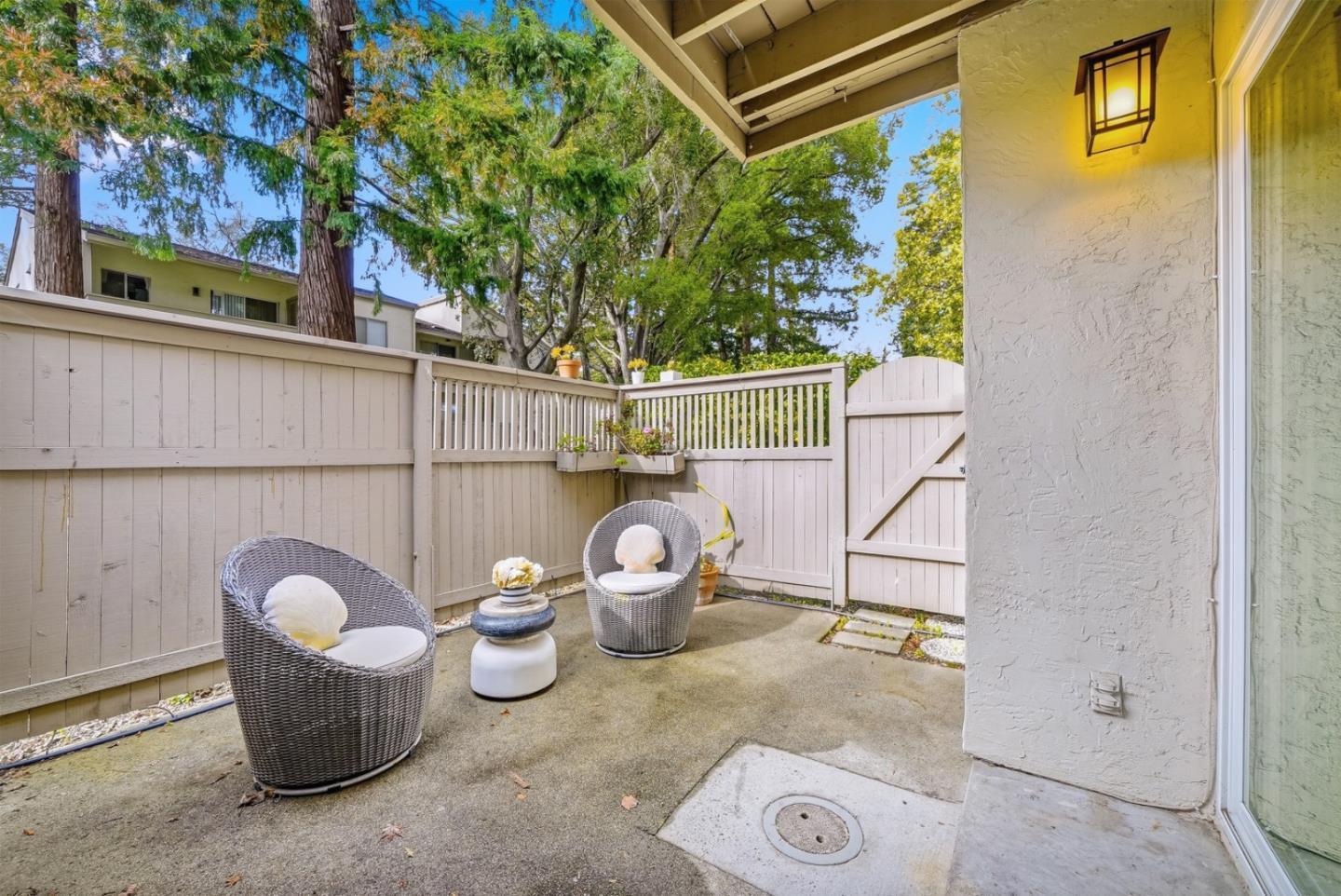 19124 Vineyard Lane photo 25