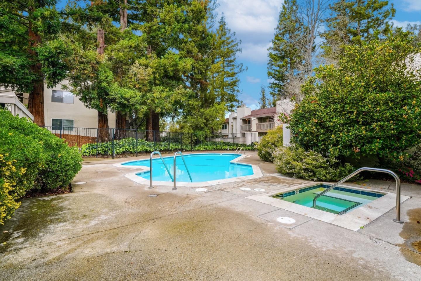 19124 Vineyard Lane photo 45