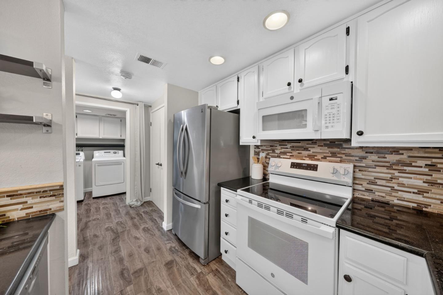 131 Union Avenue #H photo 16