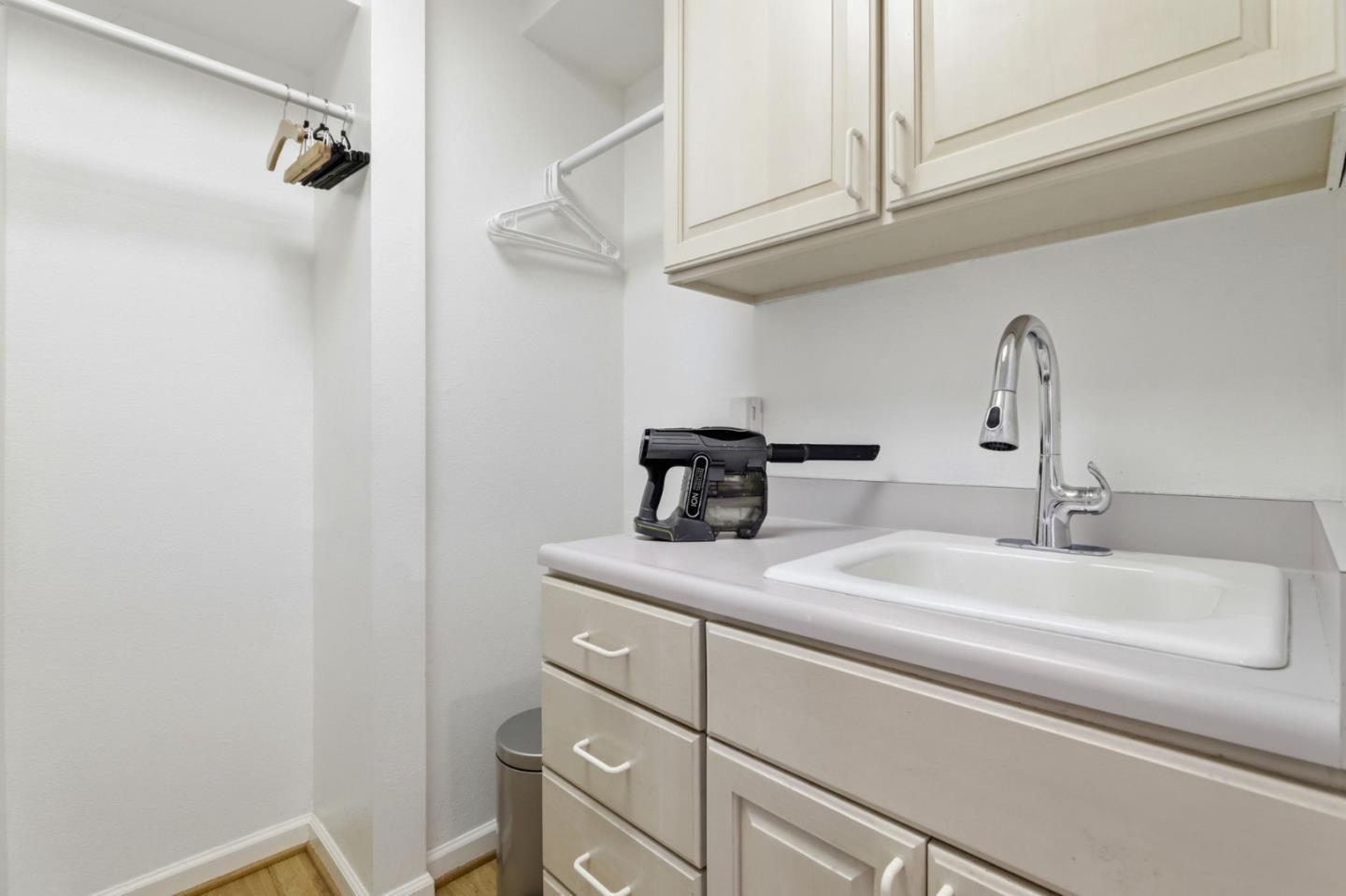 16095 Redwood Lodge Road photo 28