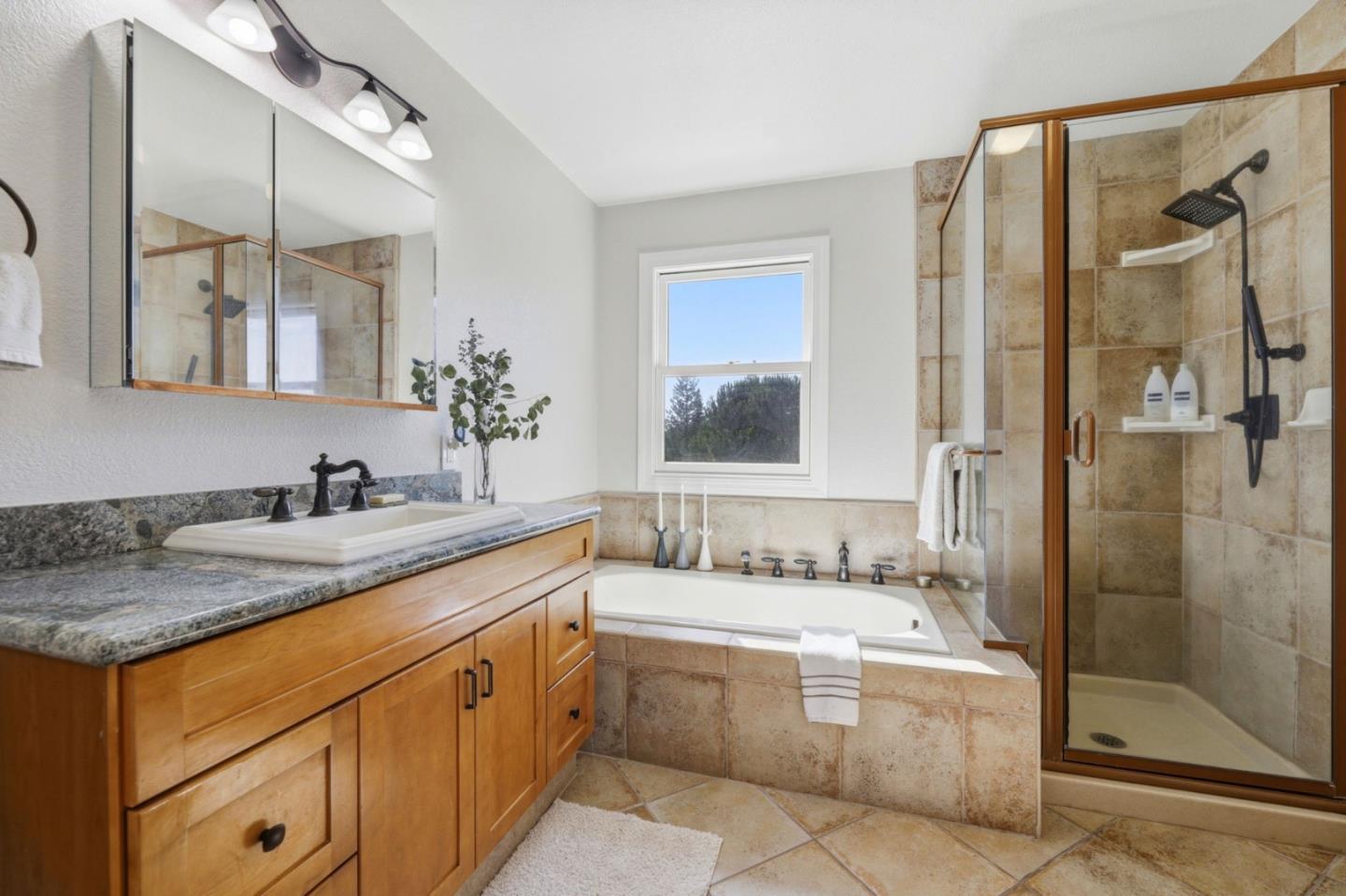 16095 Redwood Lodge Road photo 29