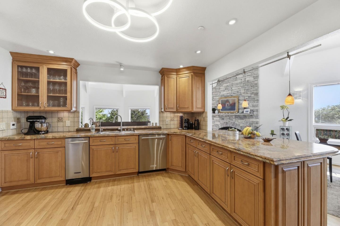 16095 Redwood Lodge Road photo 9