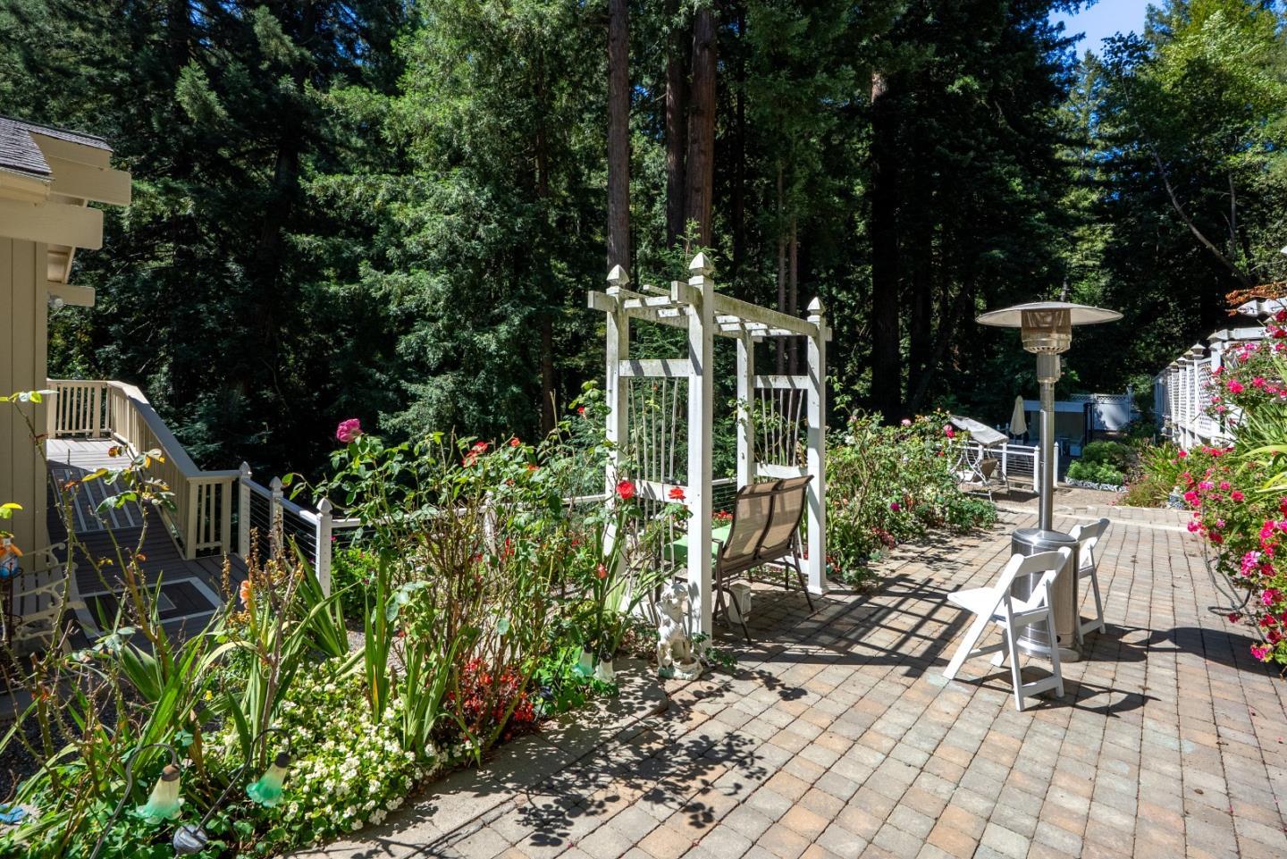 16855 Redwood Lodge Road photo 12