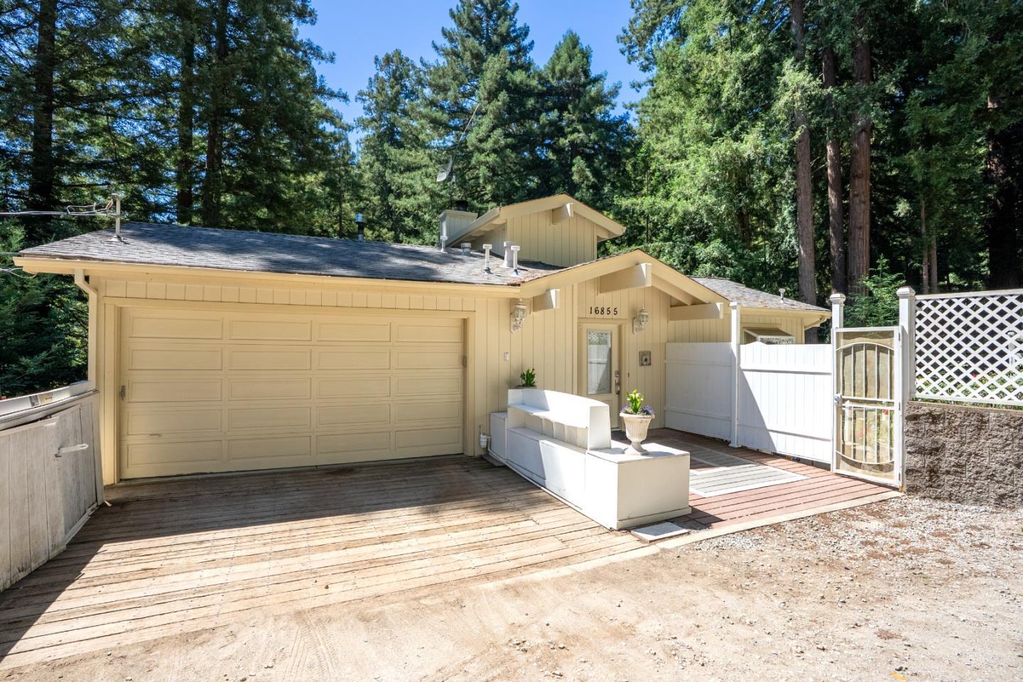 16855 Redwood Lodge Road photo 40
