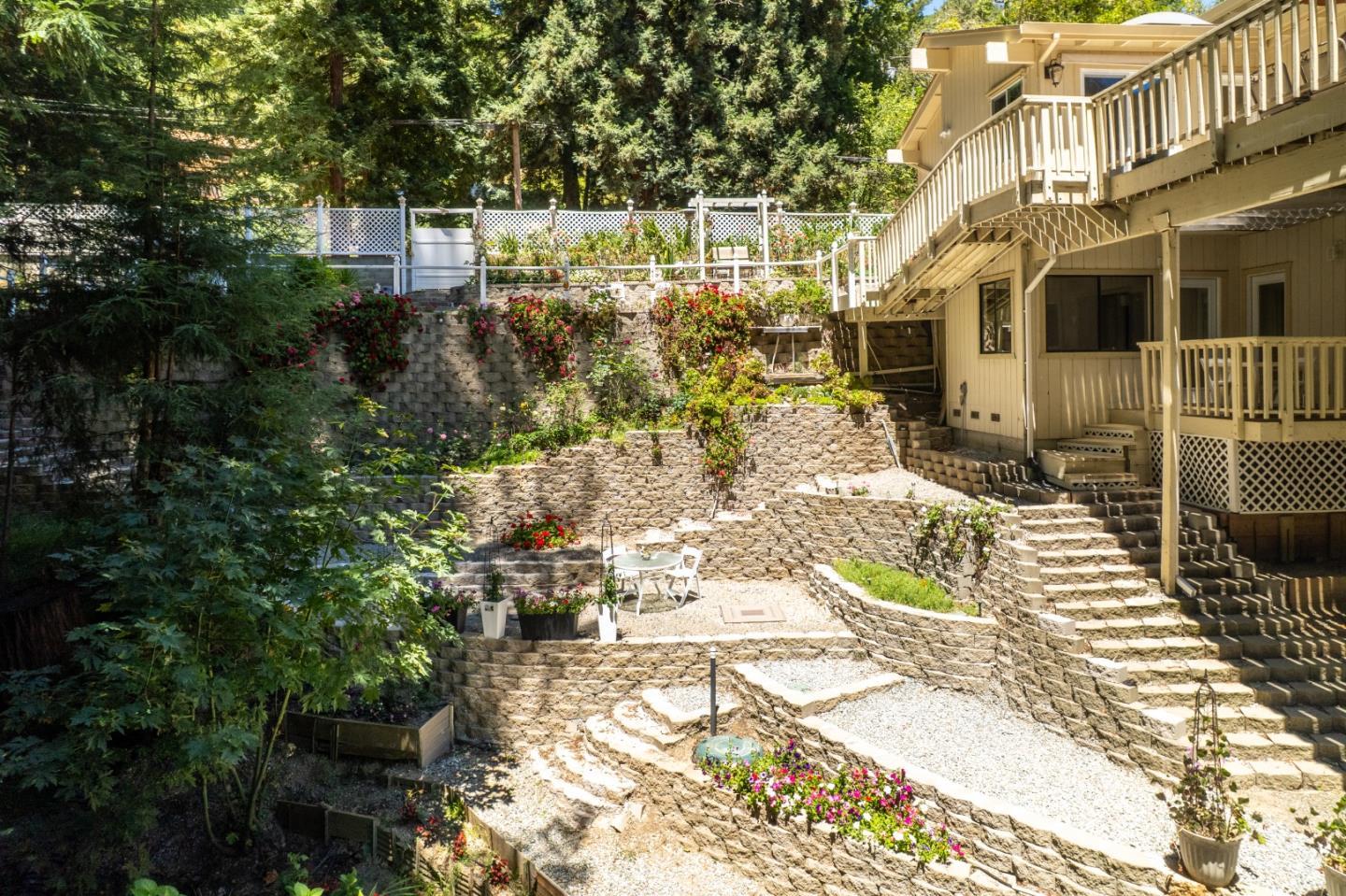 16855 Redwood Lodge Road photo 10
