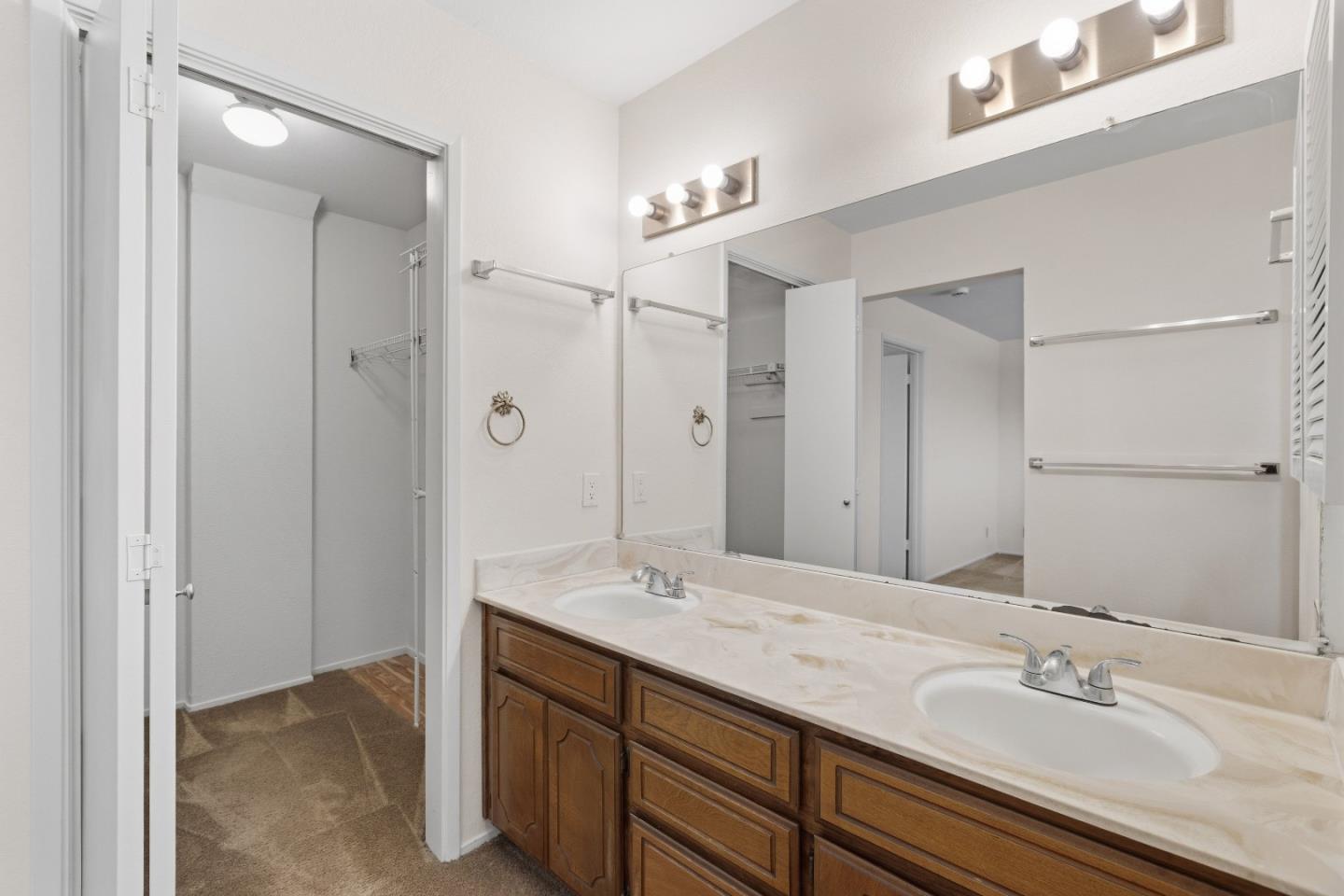 12152 Atrium Drive photo 26