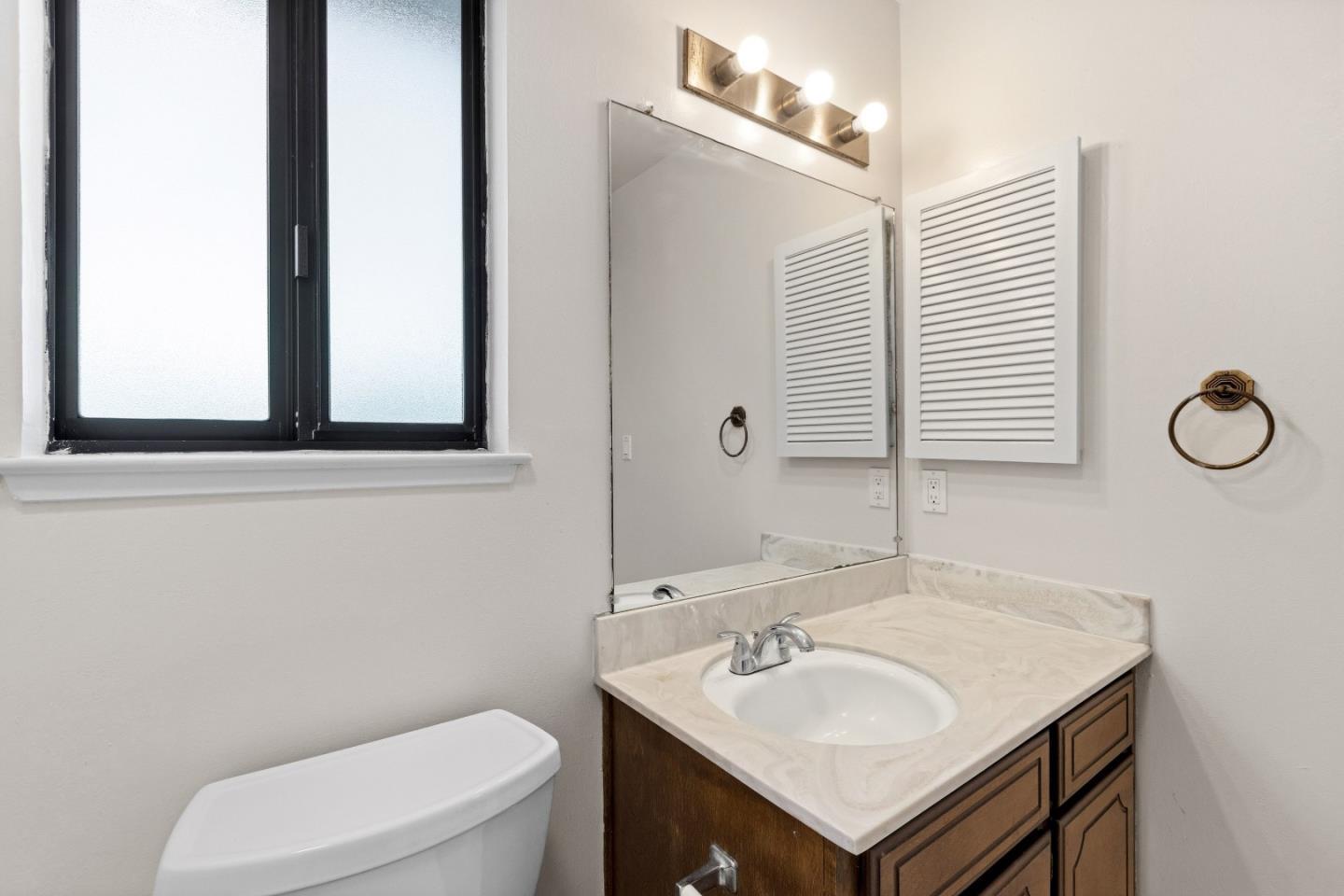 12152 Atrium Drive photo 34