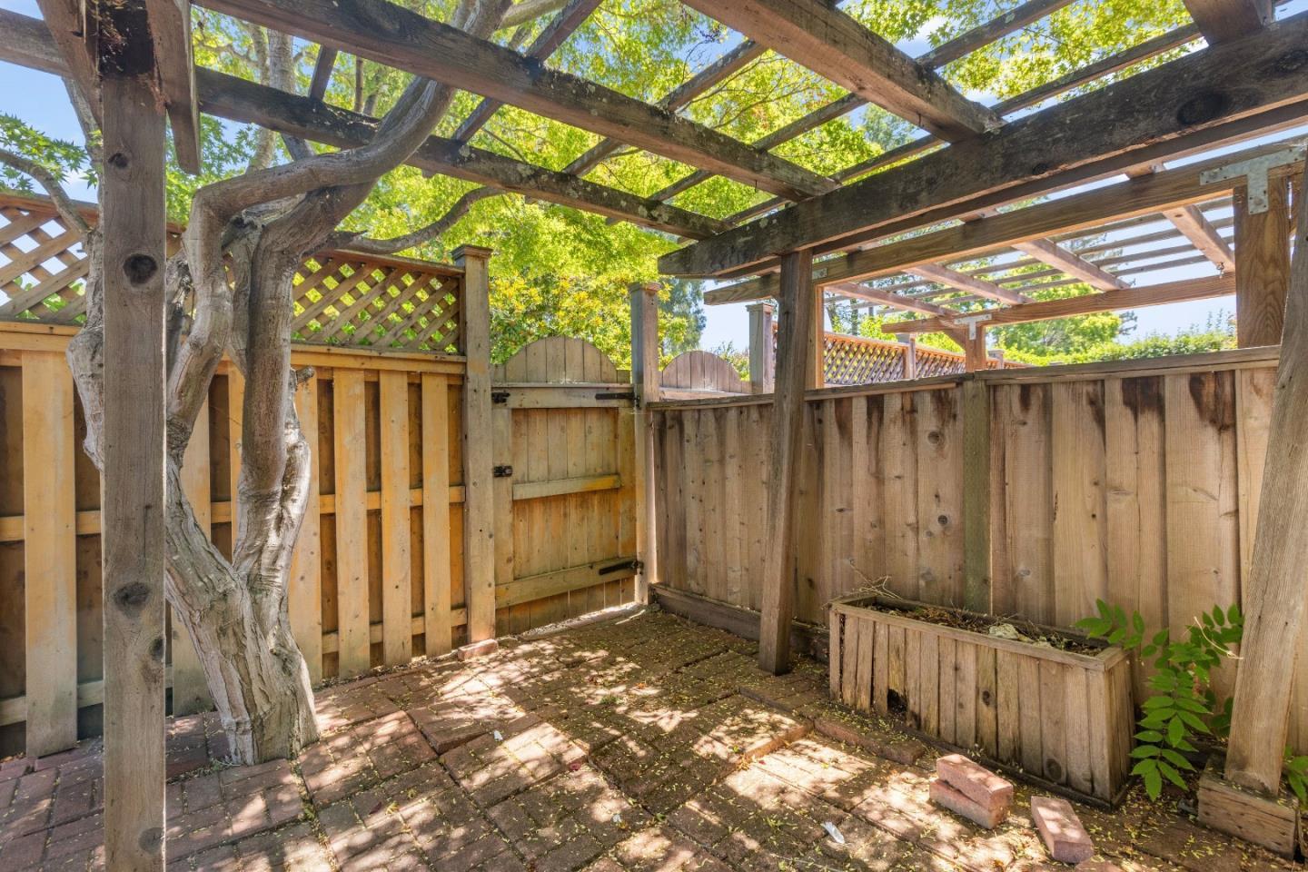 12152 Atrium Drive photo 40