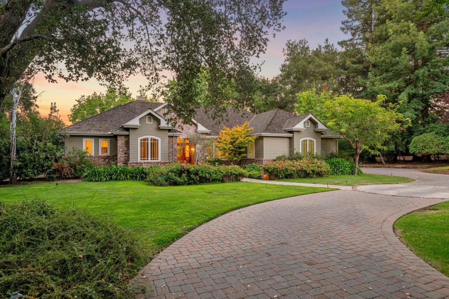 14810 Farwell Ave, Saratoga, CA