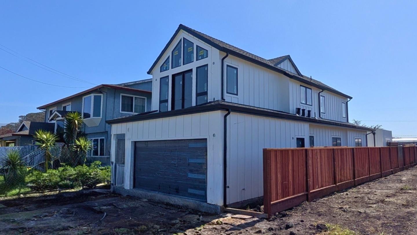 316 Grove St, Half Moon Bay, CA