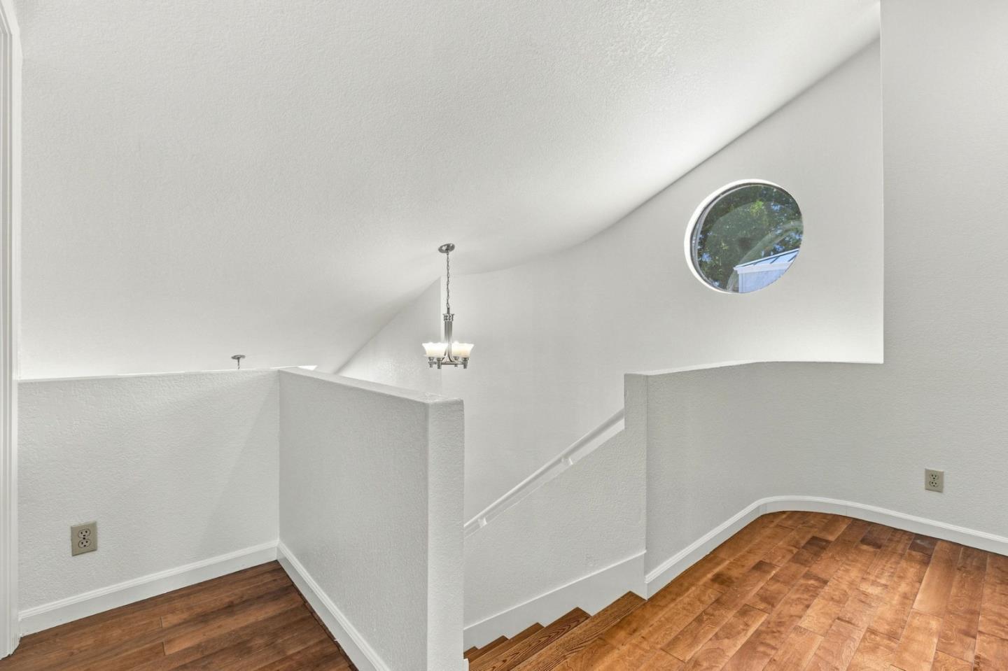 452 W Sunnyoaks Avenue photo 10