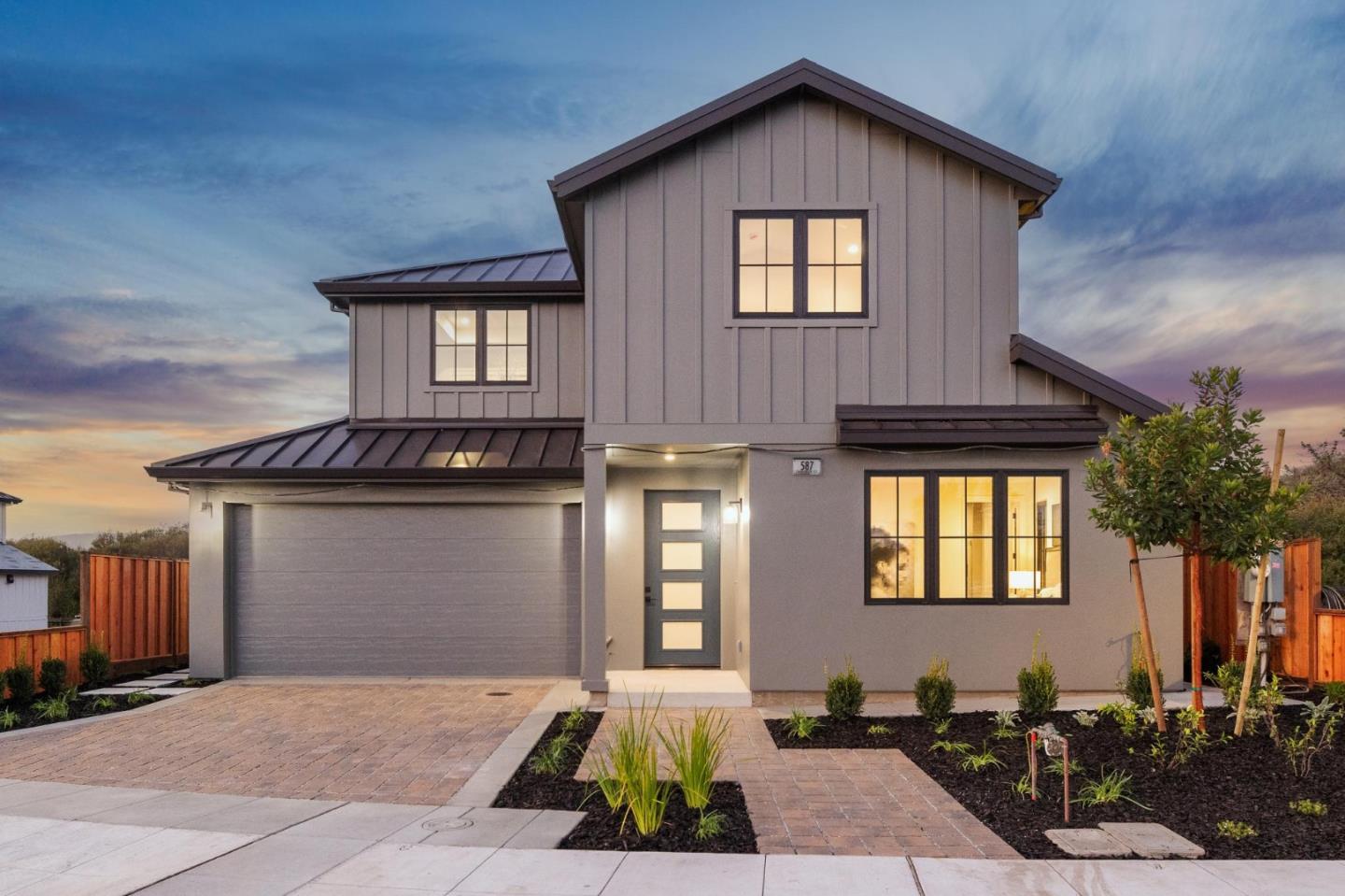 587 Creekside Ct, Half Moon Bay, CA