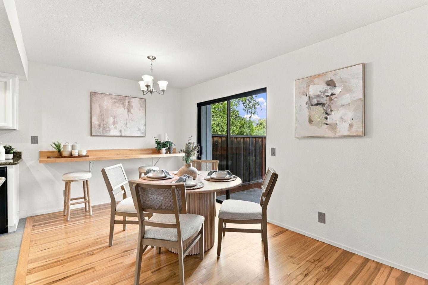 762 Pollard Road photo 17