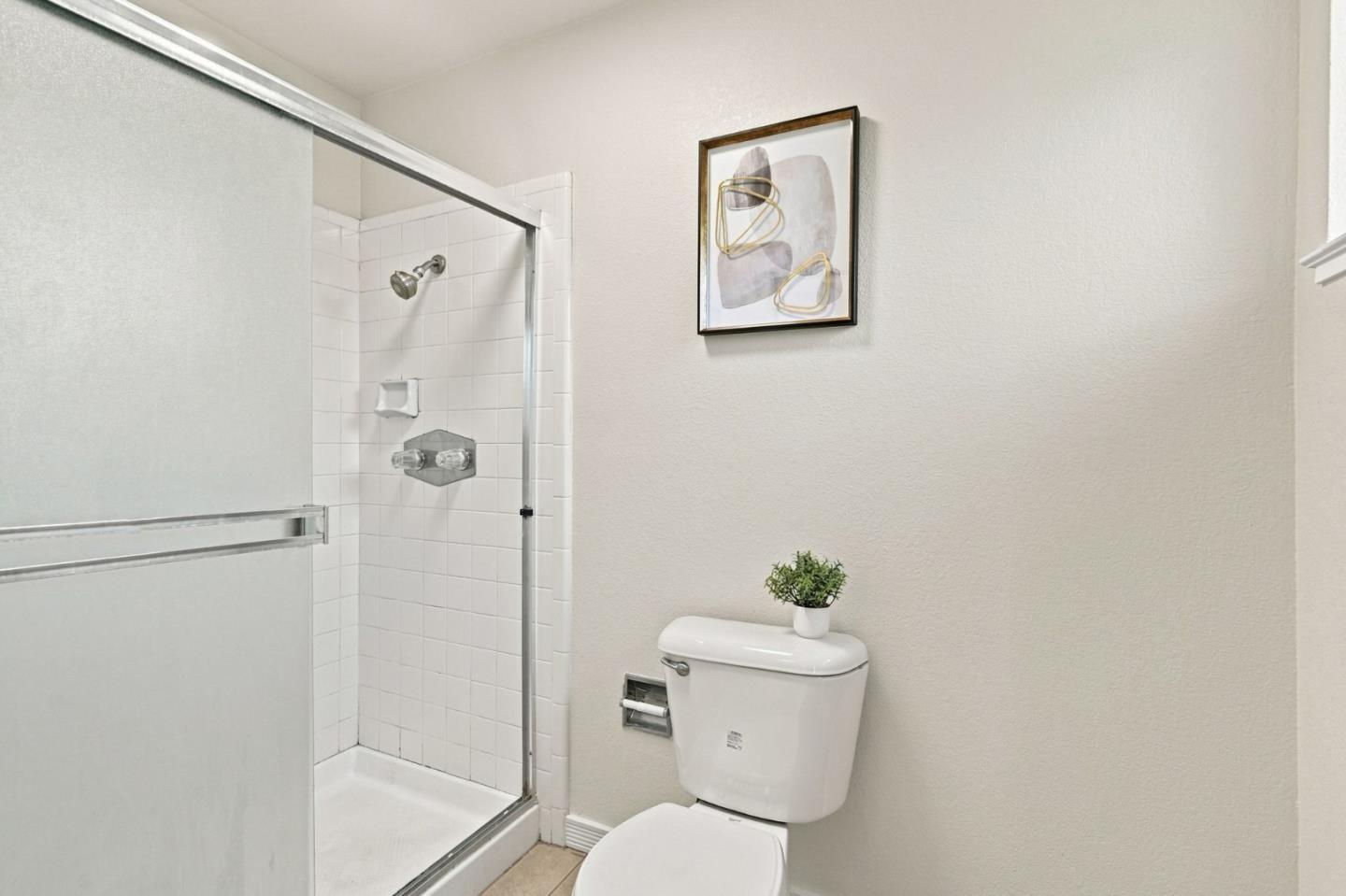 762 Pollard Road photo 29