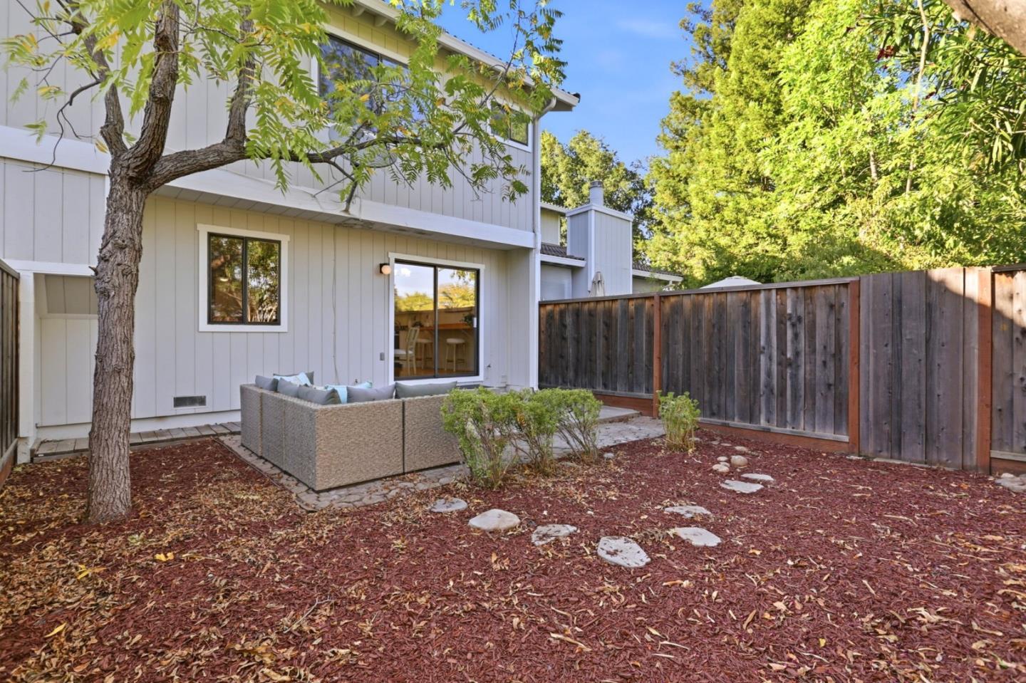 762 Pollard Road photo 35