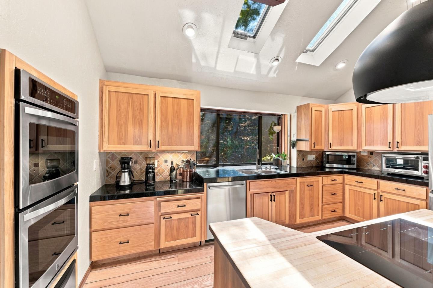 22163 Miller Ridge Road photo 8