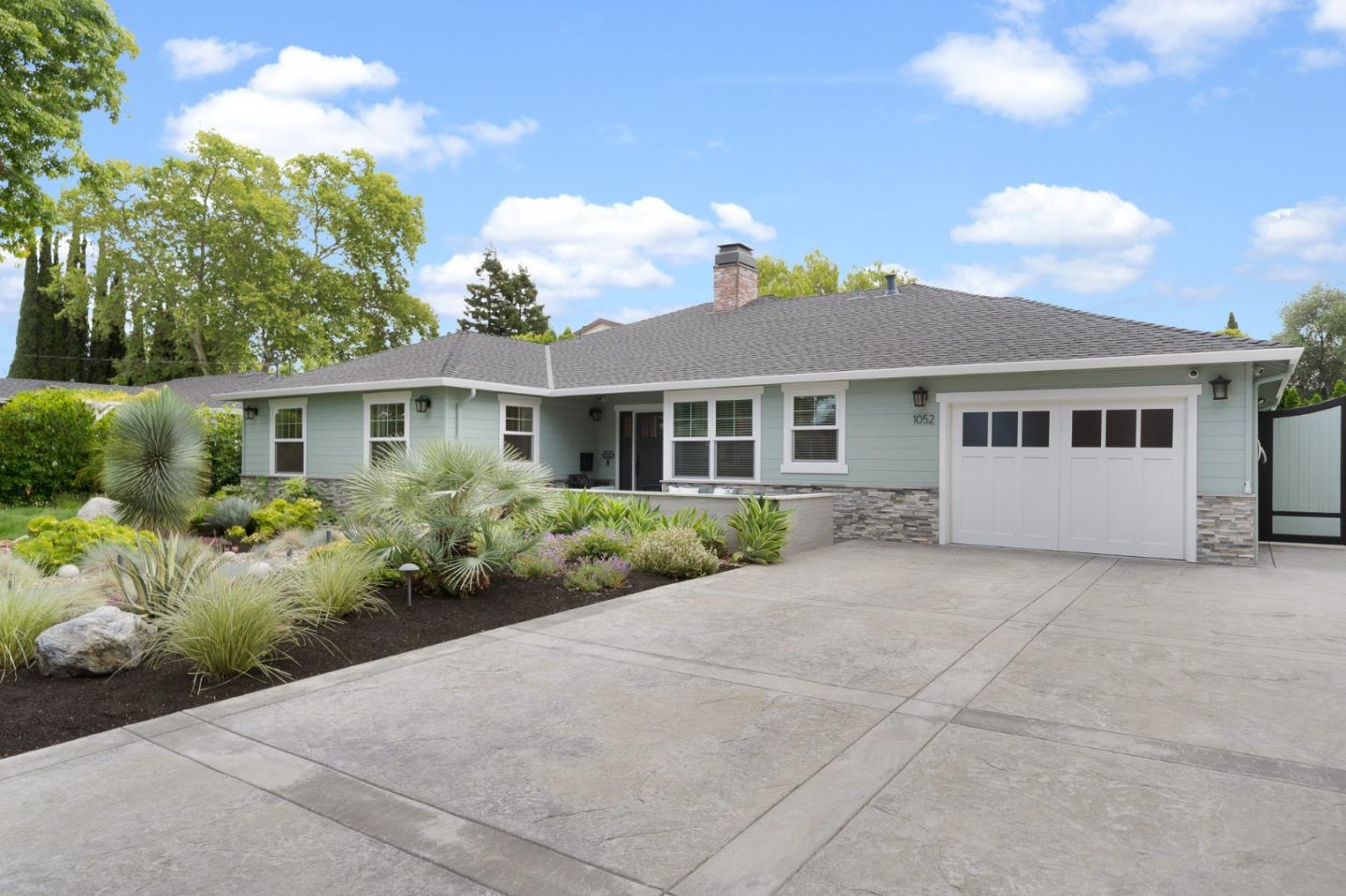 1052 Mcbain Avenue photo 11