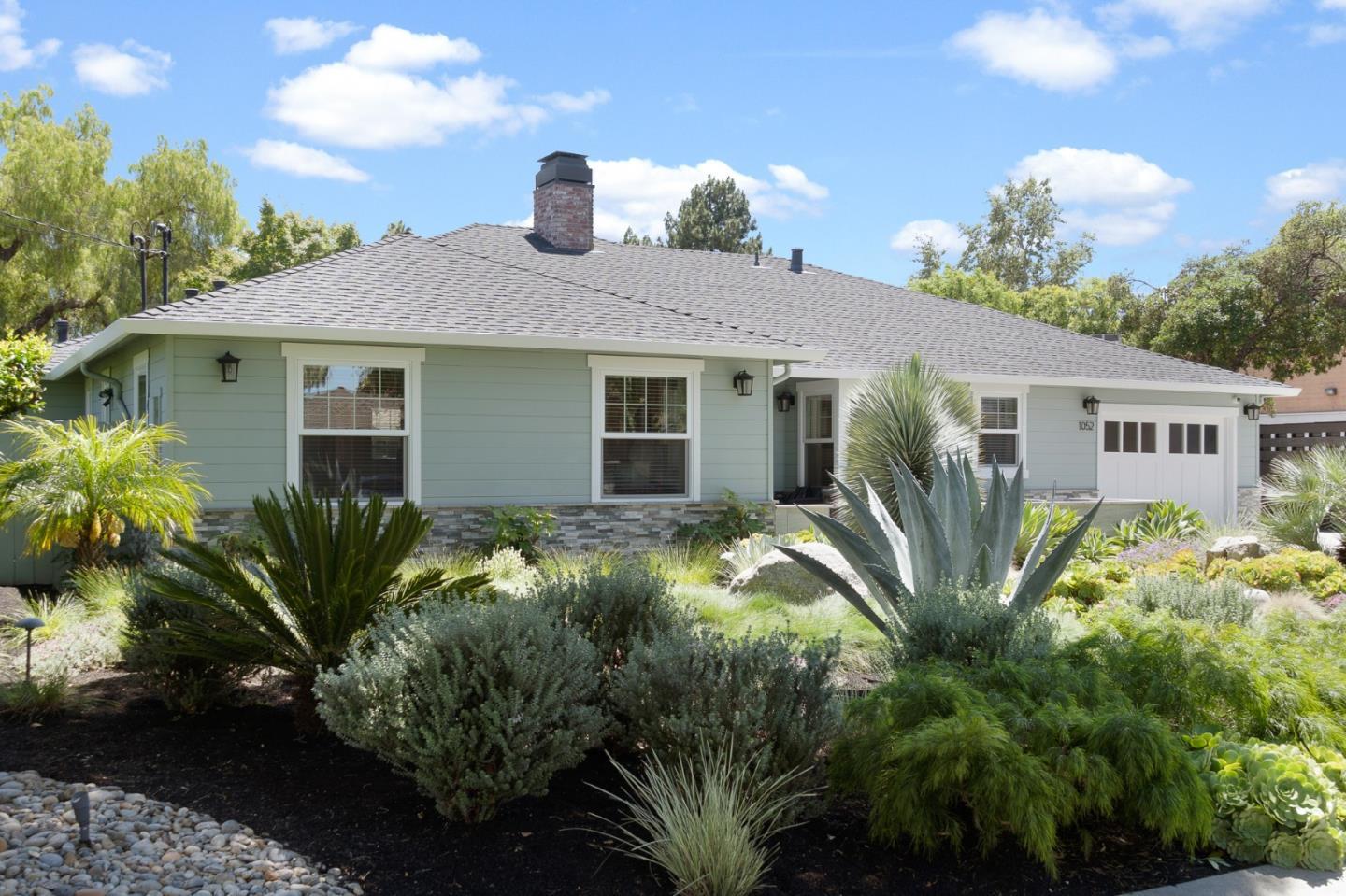 1052 Mcbain Avenue photo 4