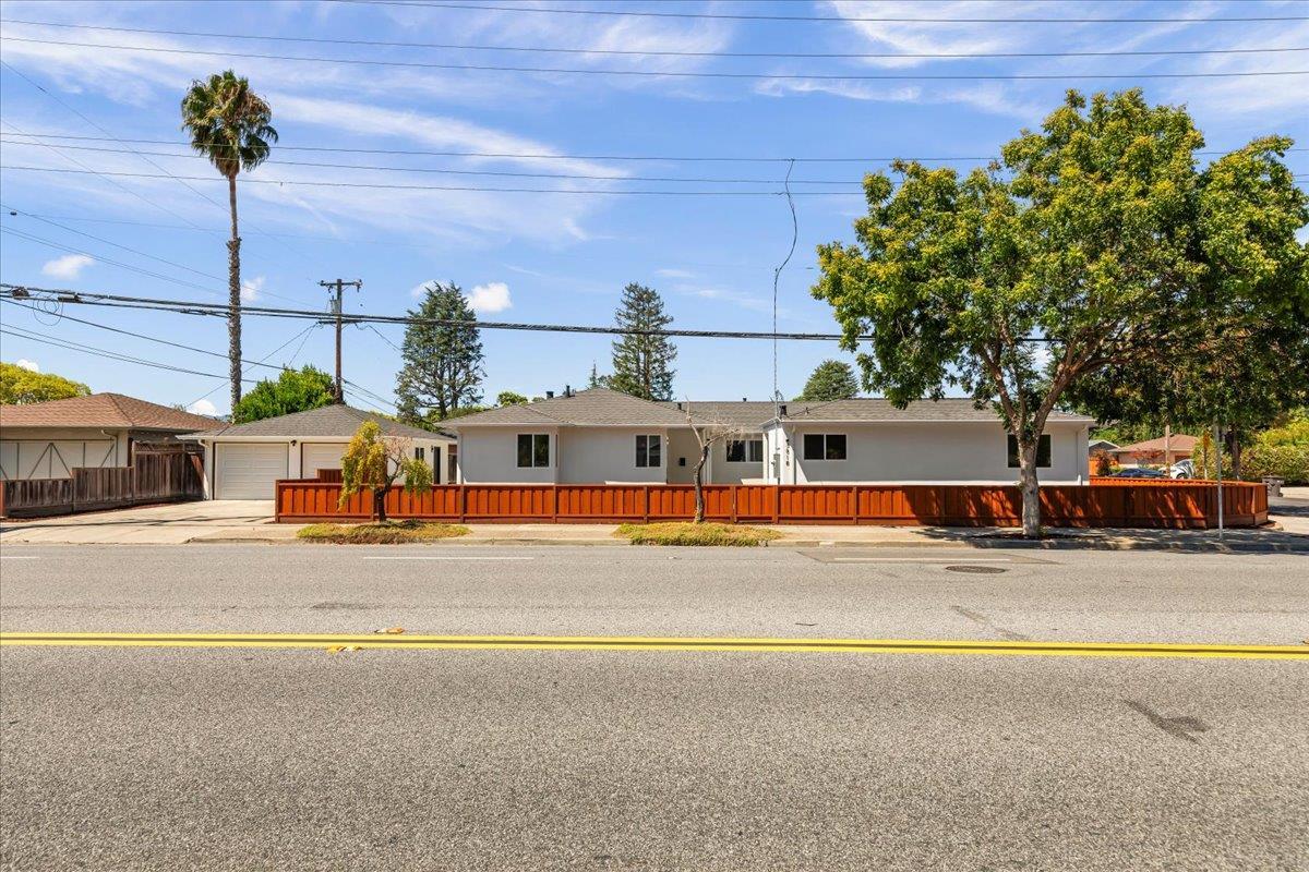 381 N Leigh Avenue photo 3