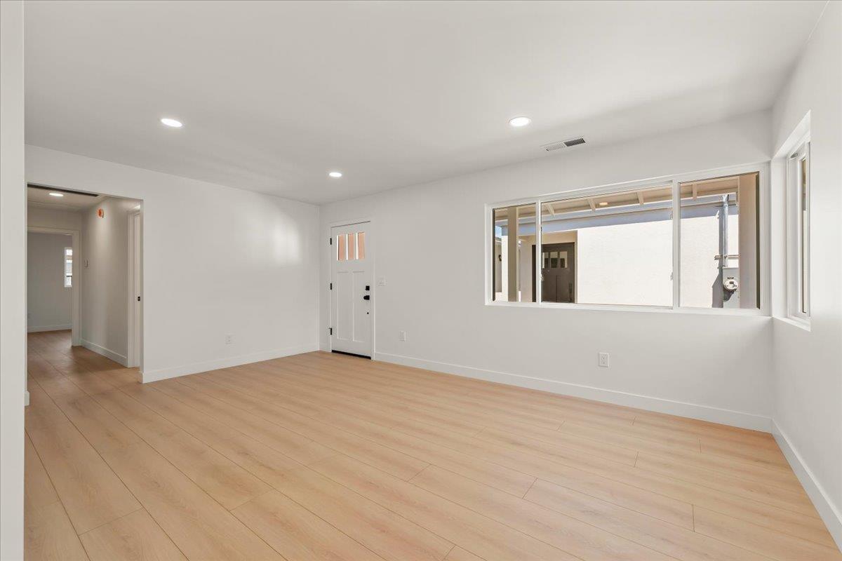 381 N Leigh Avenue photo 24