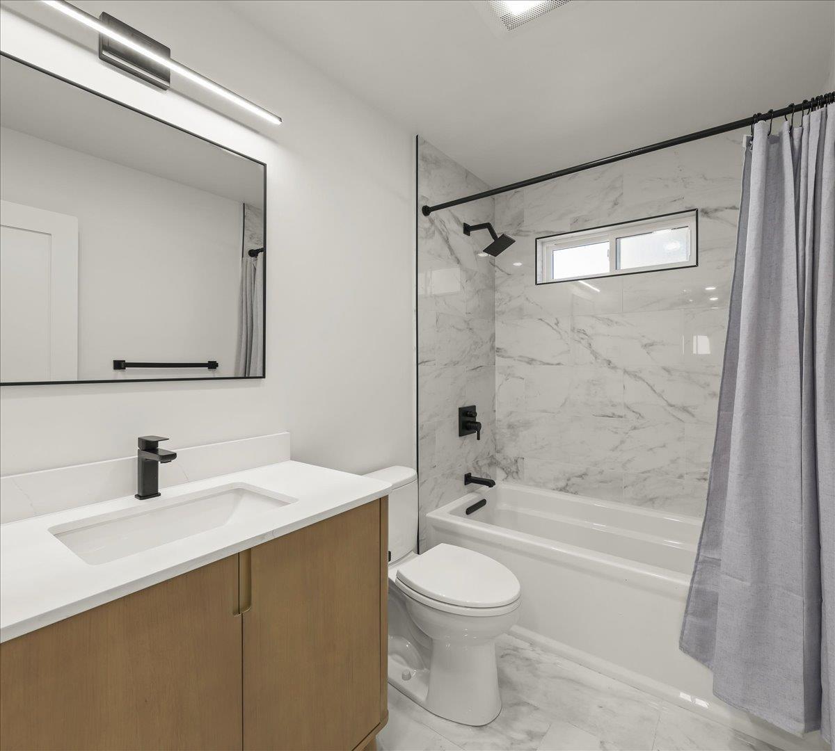 381 N Leigh Avenue photo 44