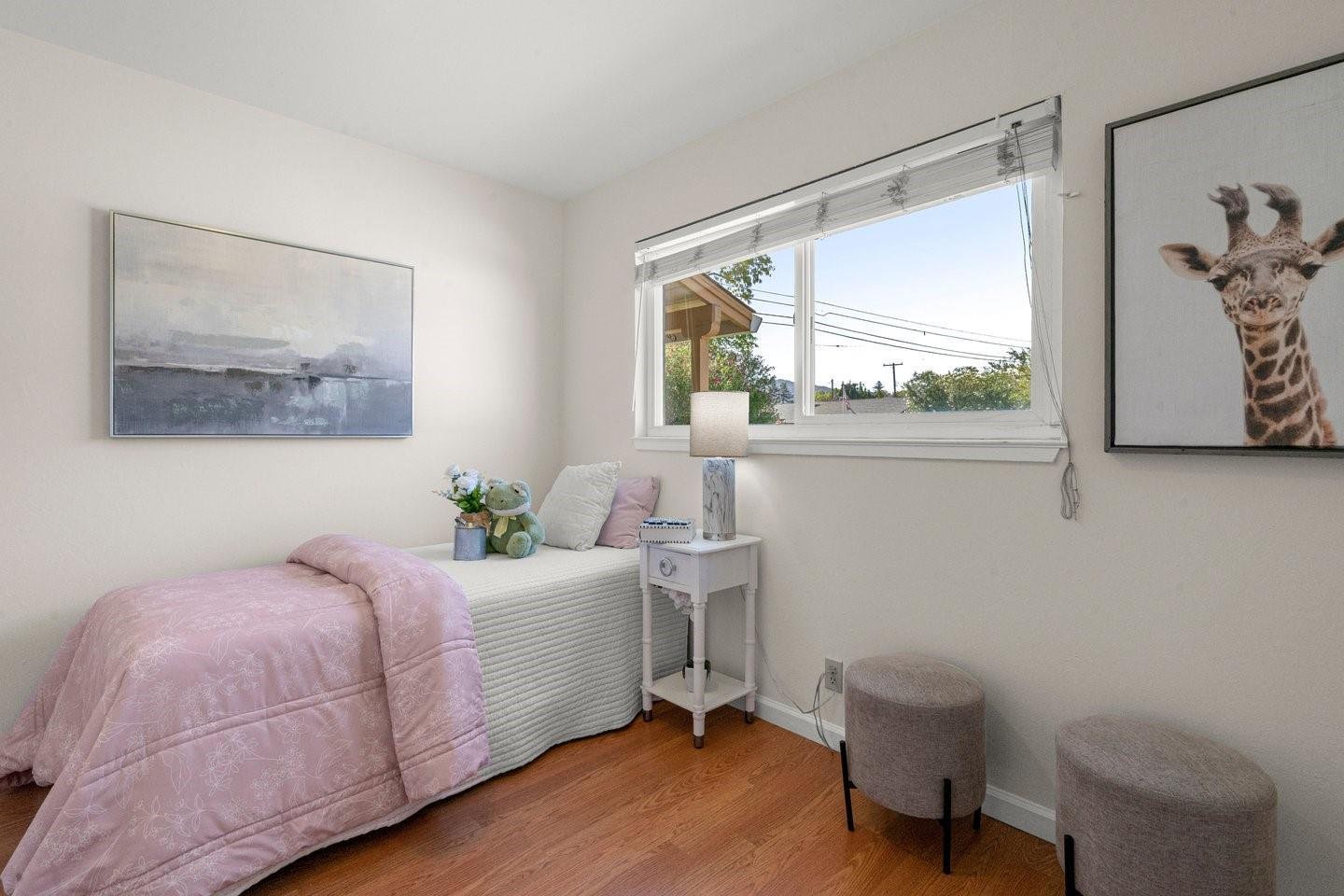 1340 Sharp Avenue photo 20