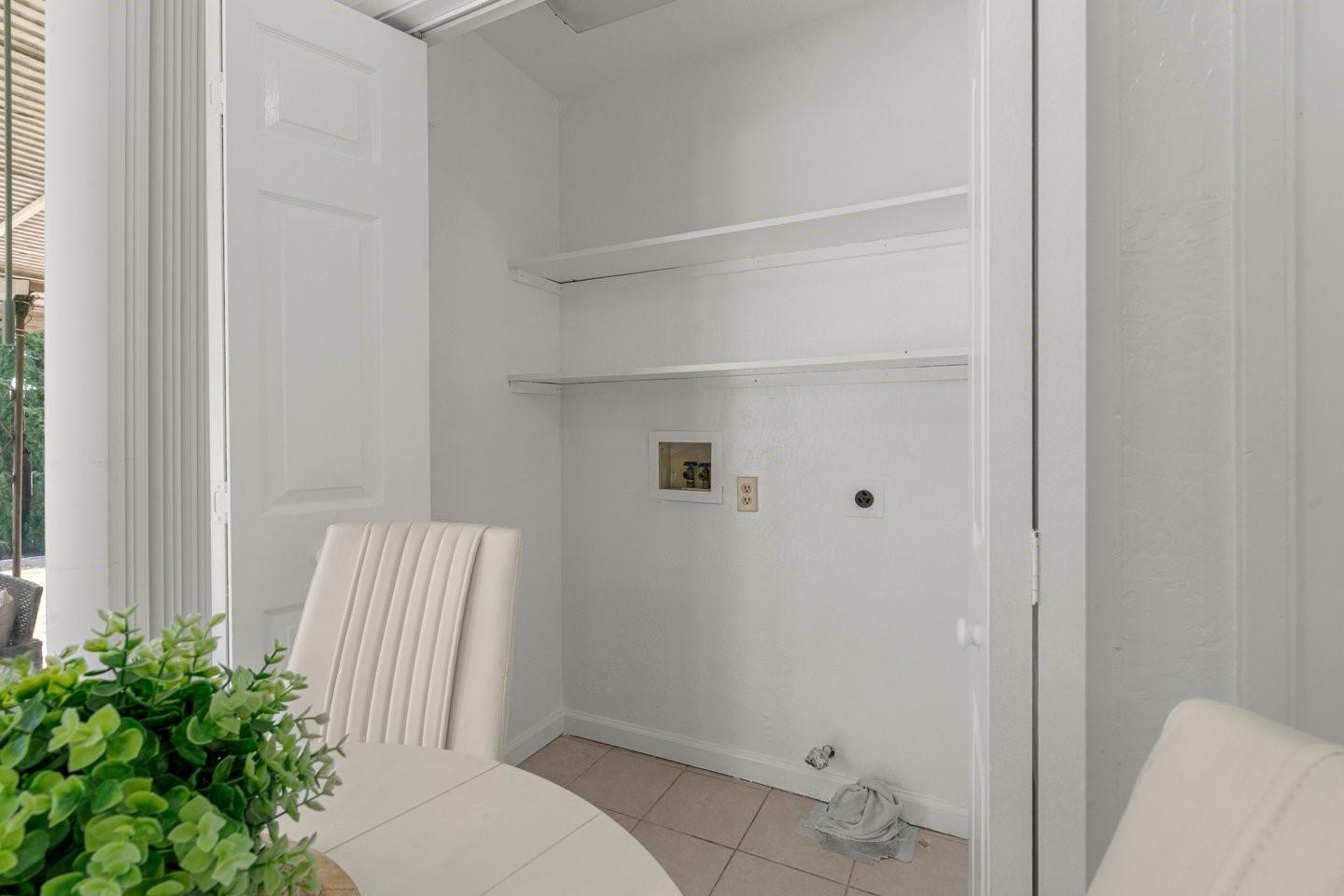 1340 Sharp Avenue photo 10