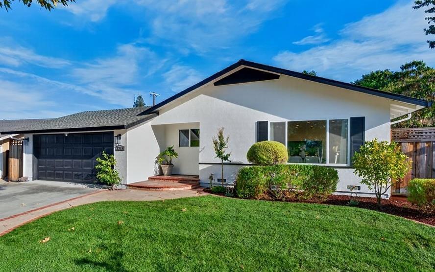 2318 Maximilian Drive photo 3