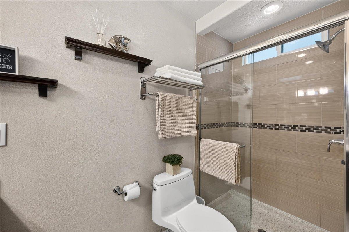2318 Maximilian Drive photo 27