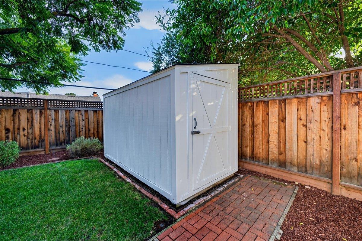 2318 Maximilian Drive photo 44