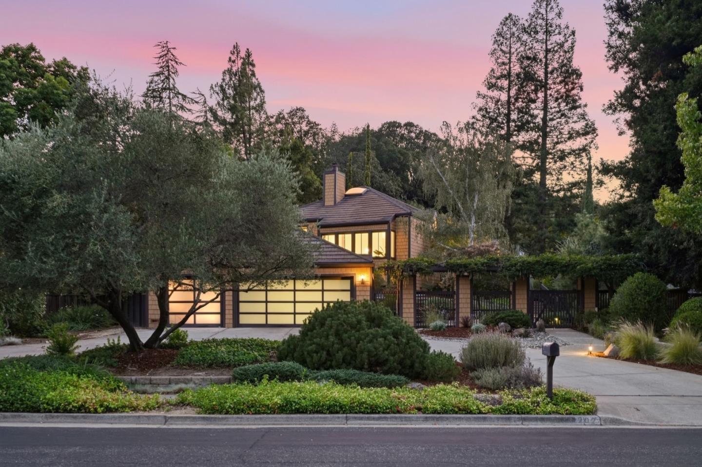 202 Granada Way, Los Gatos